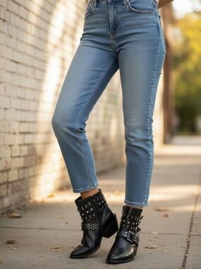 Madden GIRL Kalleb studded moto ankle boots sz 11 M